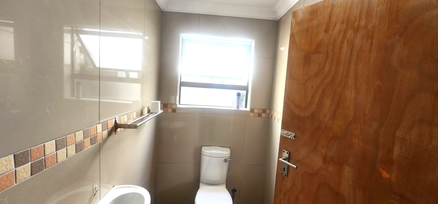 To Let 1 Bedroom Property for Rent in Glenlilly Western Cape